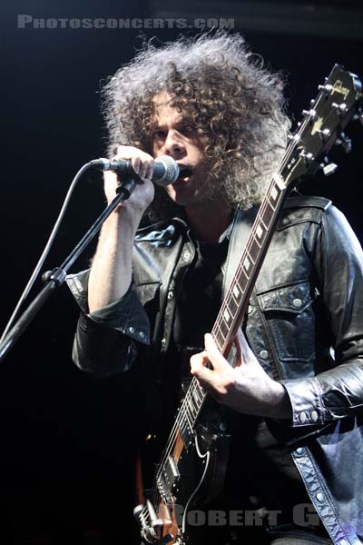 WOLFMOTHER - 2009-10-14 - PARIS - Trabendo - 